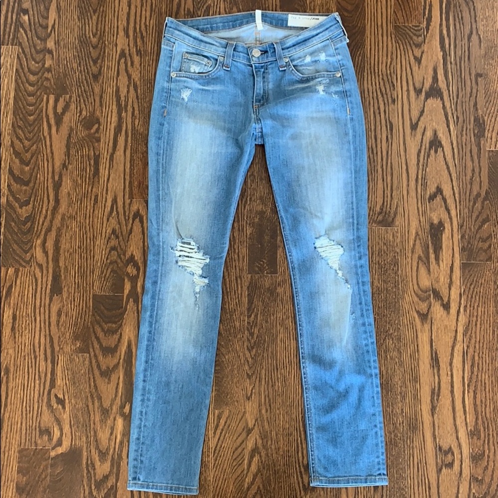 RAG&BONE light wash ripped skinny jeans SIZE 25